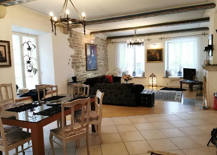 Oldhouse - Old Town Apartment Tallinn